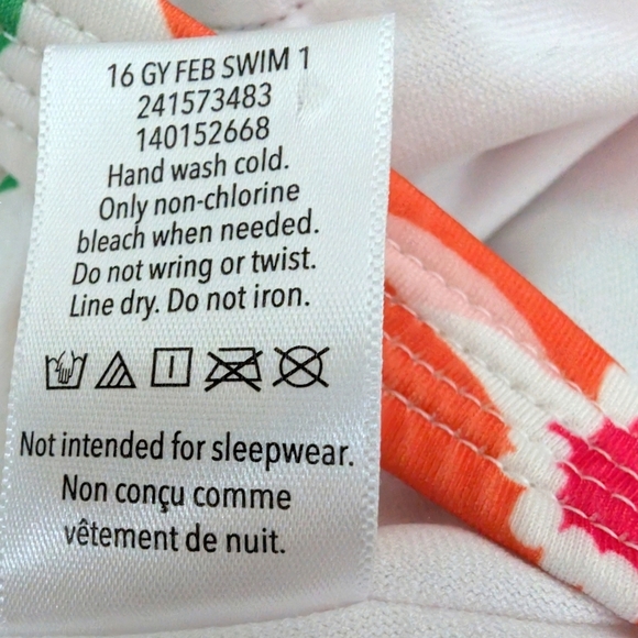 Gymboree Girls Swimsuit Floral Kids Swimwear with Pink Ruffle Size XS 4T - Picture 7 of 8